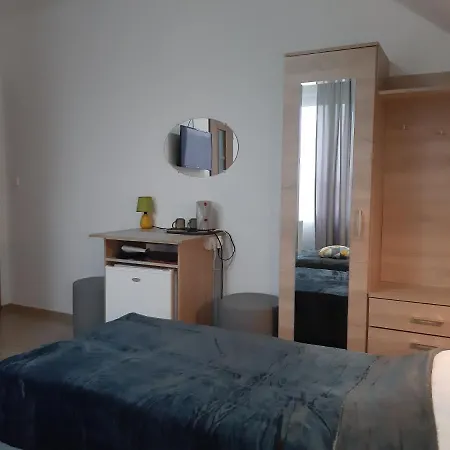 Monica Dwuosobowe Tylko Dla Doroslych * Mielenko