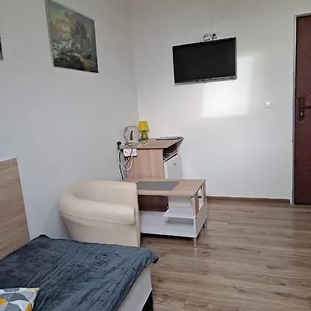 Quarto em Acomodações Particulares Monica Dwuosobowe Tylko Dla Doroslych