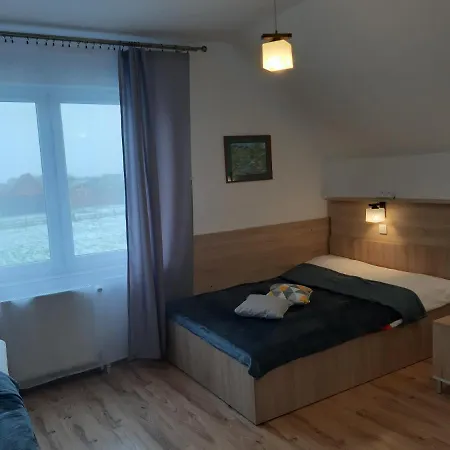 Monica Dwuosobowe Tylko Dla Doroslych Homestay Mielenko