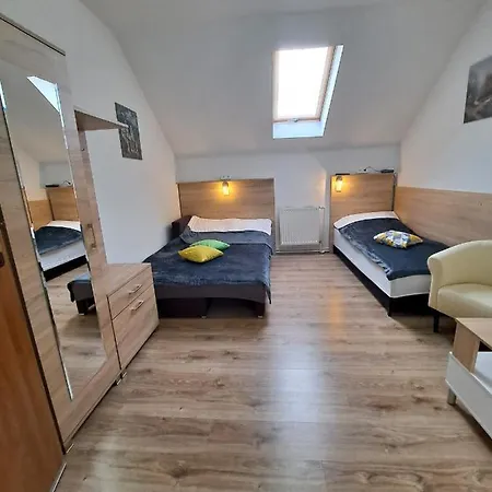 Monica Dwuosobowe Tylko Dla Doroslych Habitación en casa particular *
