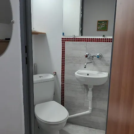 Quarto em Acomodações Particulares Monica Dwuosobowe Tylko Dla Doroslych