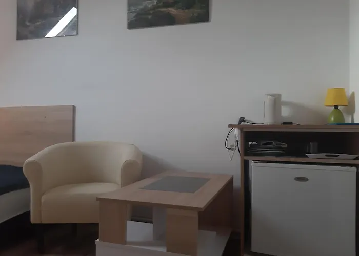 Monica Dwuosobowe Tylko Dla Doroslych *