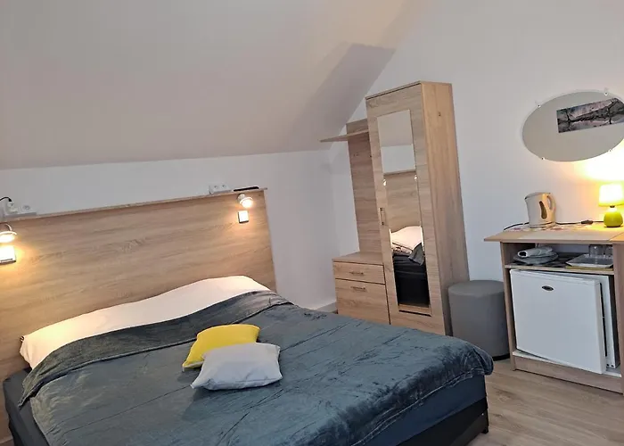 Monica Dwuosobowe Tylko Dla Doroslych Homestay