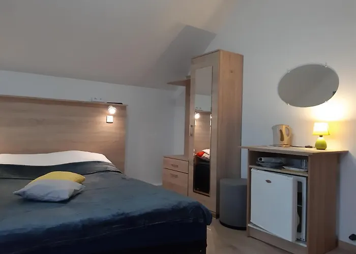 Monica Dwuosobowe Tylko Dla Doroslych *